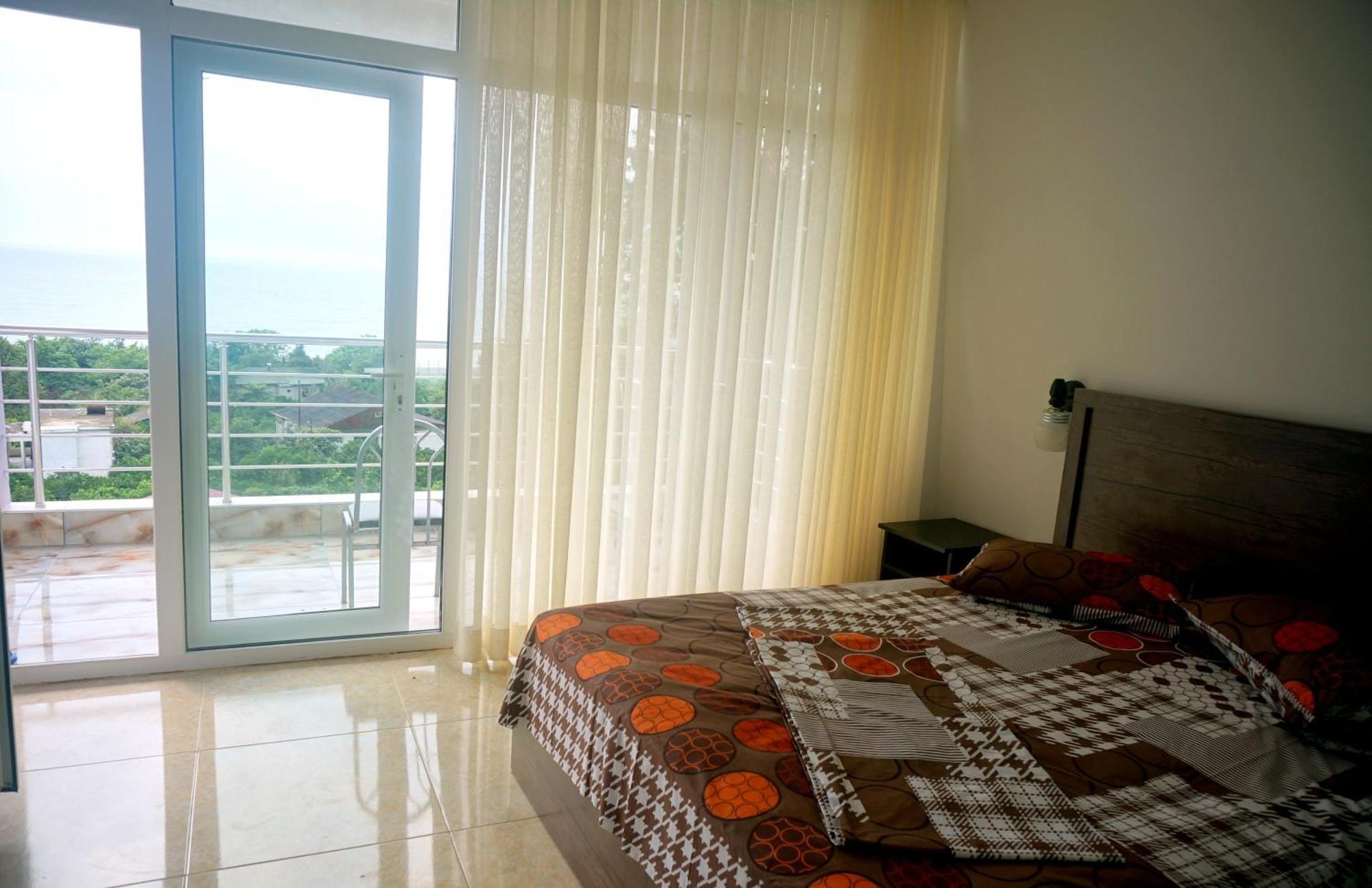Badu Guest House Kvariati Exterior photo